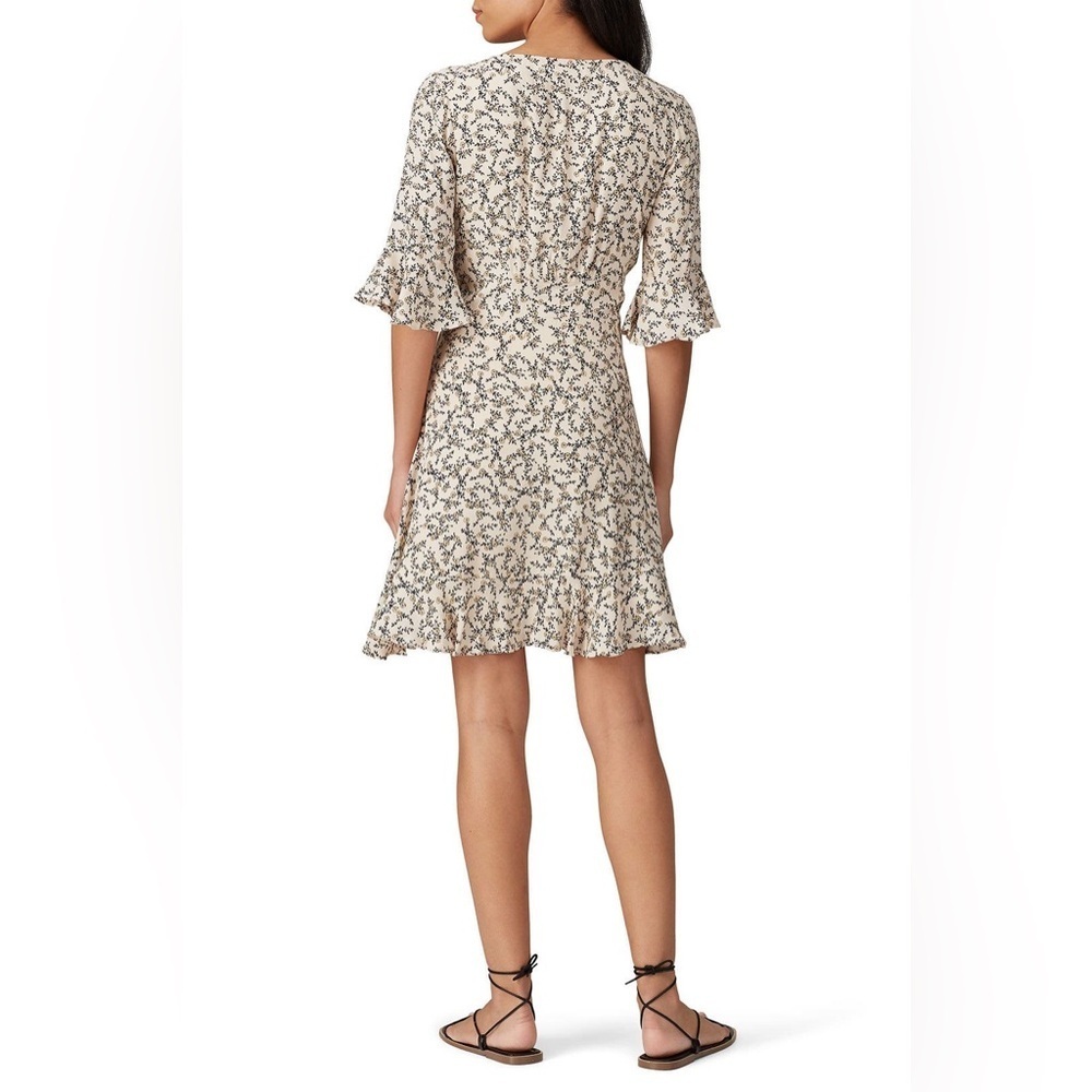 cupcakes and cashmere Roxbury Dress - Picture 4 of 10